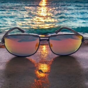 PUGS Unisex Aviator Style Aluminum Frame with Mirrored Polycarbonate Lens